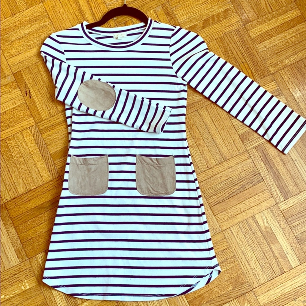 Cute dress w pockets from Monteau Couture